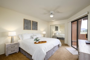 1 bedroom, desk, iron/ironing board, free WiFi - CASA LUNA - Anasazi Village - Stunning full golf course views (Phoenix)