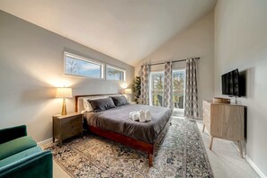3 chambres, lit parapluie, Wi-Fi, draps fournis