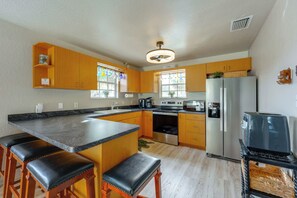 Fridge, microwave, stovetop, coffee/tea maker - Waterfront Weeki Wachee Home w/ Dock & Game Room! (Spring Hill)