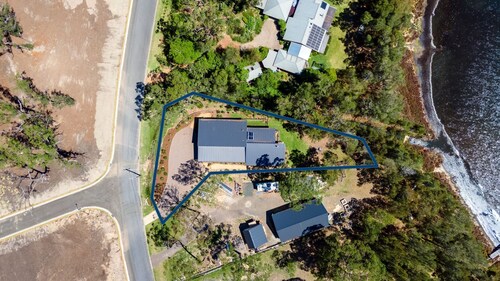 86A Fairhaven pt. Way