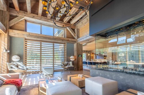 Chalet le Nolde : swimming pool, hammam, luxurious nestle in Meribel