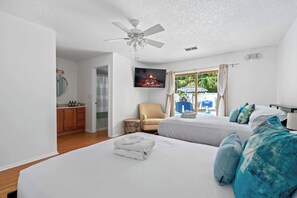 3 bedrooms, iron/ironing board, travel crib, WiFi