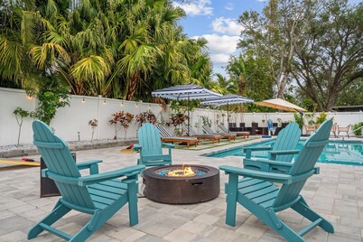 Freshly Renovated Backyard•OlympicPool•Mini Golf•Gameroom