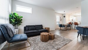 Téléviseur, bureau
