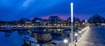 Friday Harbour, 2BR pet friendly