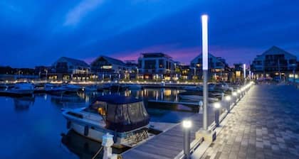 Friday Harbour, 2BR pet friendly
