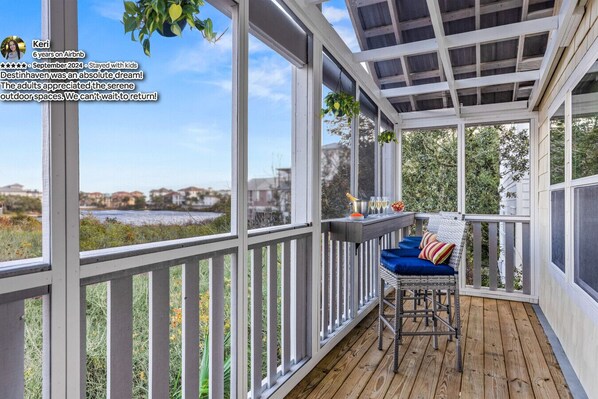 Interior - 3min walk to private beach access, saltwater spa & pool (Destin)