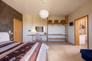 1 quarto, Wi-Fi de cortesia, roupa de cama