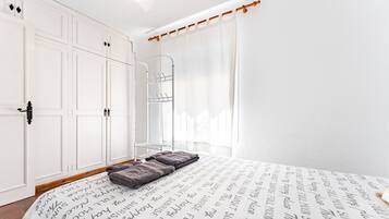2 habitaciones, wifi gratis y ropa de cama