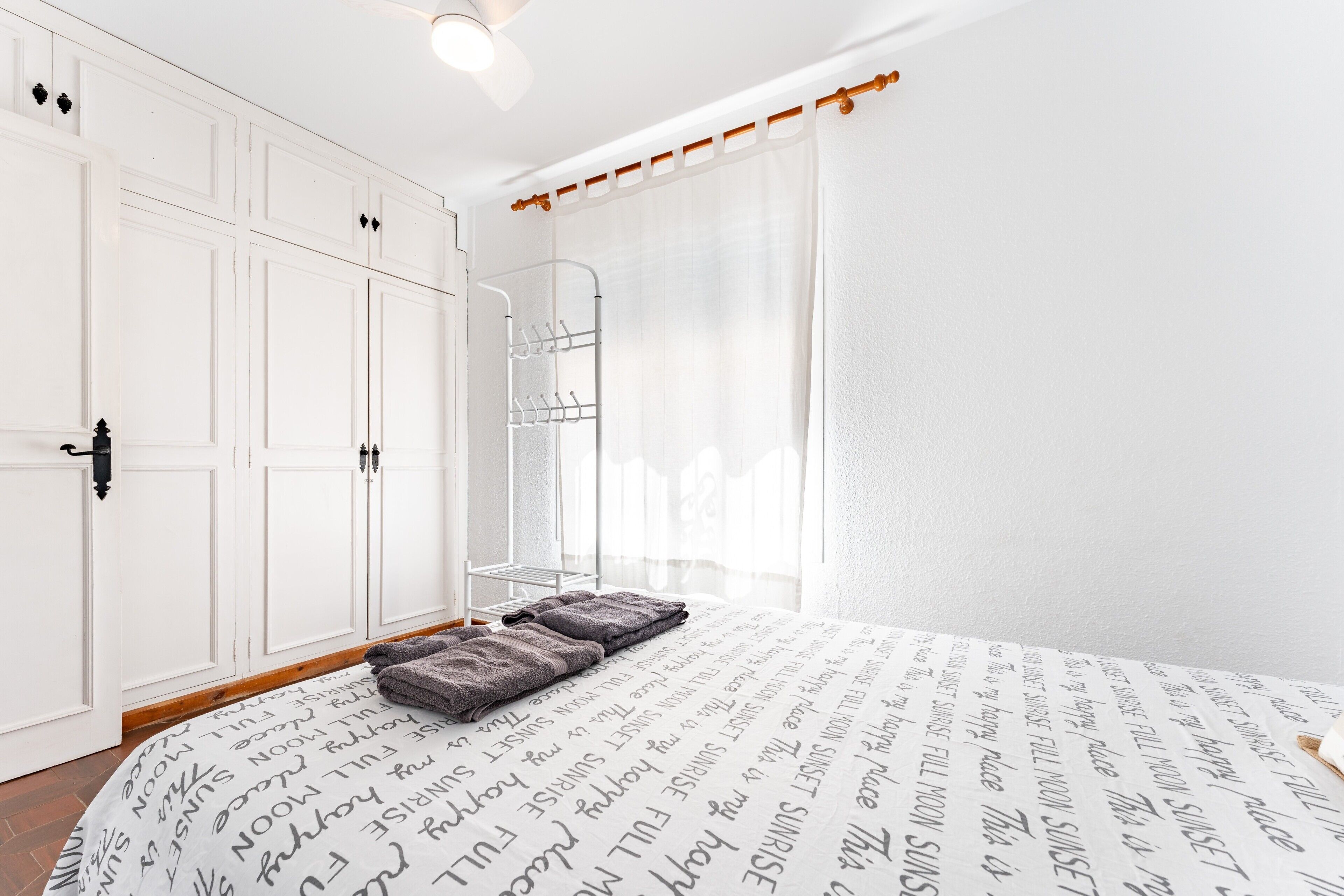 2 habitaciones, wifi gratis y ropa de cama 