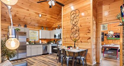Family Oasis By Ghosal Luxury Lodging