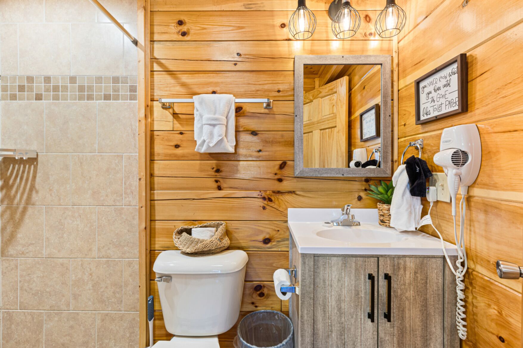 Family Cabin | Bathroom | Hair dryer, towels