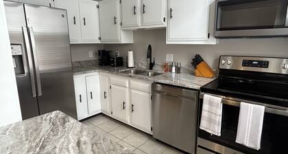 Historic Loft in Frankfort Entertainment District