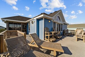 Terrace/patio - 7722- Just Add Sun, | Semi Oceanfront | Avon | Sleeps 13 (Avon)