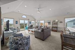 TV, books, stereo - 1613 - Breezy by the Sea, Spacious 5-bed 3.5-bath vacation home in Corolla, NC, hot tub (Corolla)