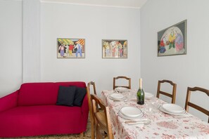 Dining - GuestHost - La Serena in Bordighera! Vintage Apartment x5 (Bordighera)