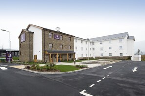 Exterior - Premier Inn Bideford (Bideford)