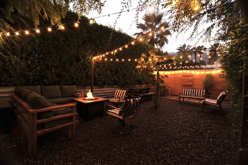 PALM SPRINGS MOVIE COLONY STUDIO APARTMENT