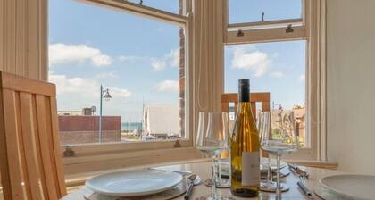Pilgrim's Lookout Whitstable Holiday Home!