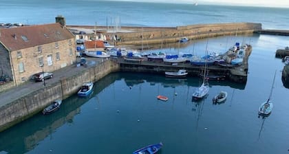 NEW Superb One Bedroom Getaway in Dysart Kirkcaldy