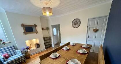Lovely 3BD Home in the Heart of Morton