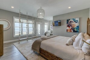 8 quartos, escrivaninha, Wi-Fi, roupa de cama