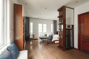 1 Schlafzimmer, individuell dekoriert, individuell eingerichtet