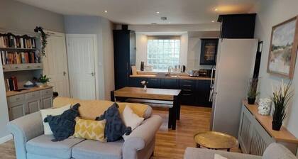 Fabulous 2BD Maisonette Dunfermline, Fife