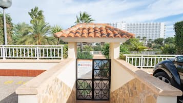 Enceinte de lâhĂ©bergement