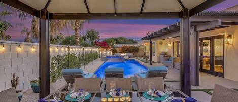 Outdoor dining