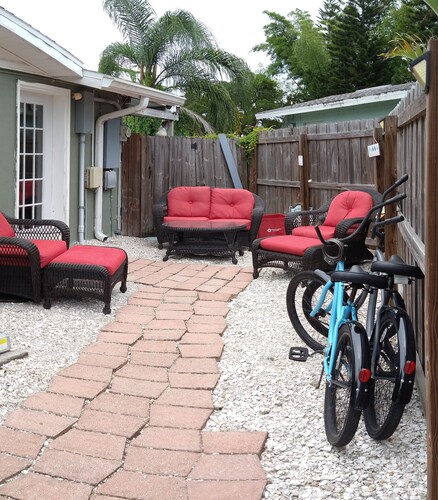 2 Miles to Siesta Key