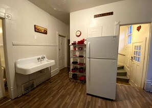 Interior - BudgetStay Rentals Private Room (Milwaukee)