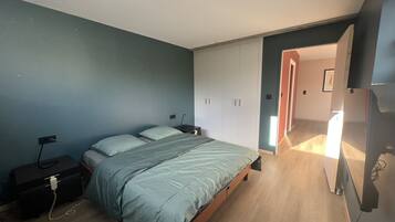 1 camera, Wi-Fi gratuito, lenzuola