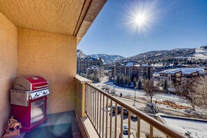 Property grounds - Beaver Creek Views Ski Condo, 2 Min Walk to Gondola (Avon)