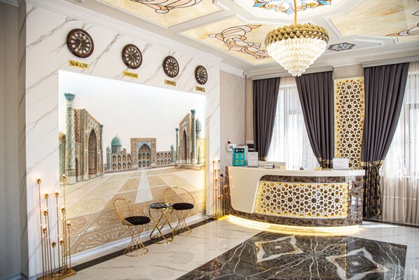 Interior entrance - HAYAT SAMARKAND HOTEL (Samarkand)