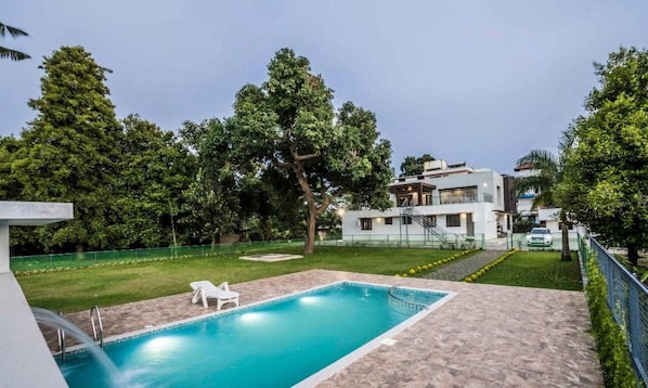 Outdoor pool