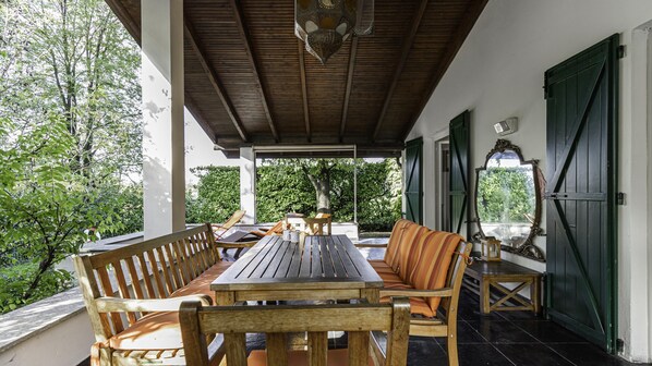 4 bedrooms - Villa Visconta in Naresso Inferiore (Besana in Brianza)