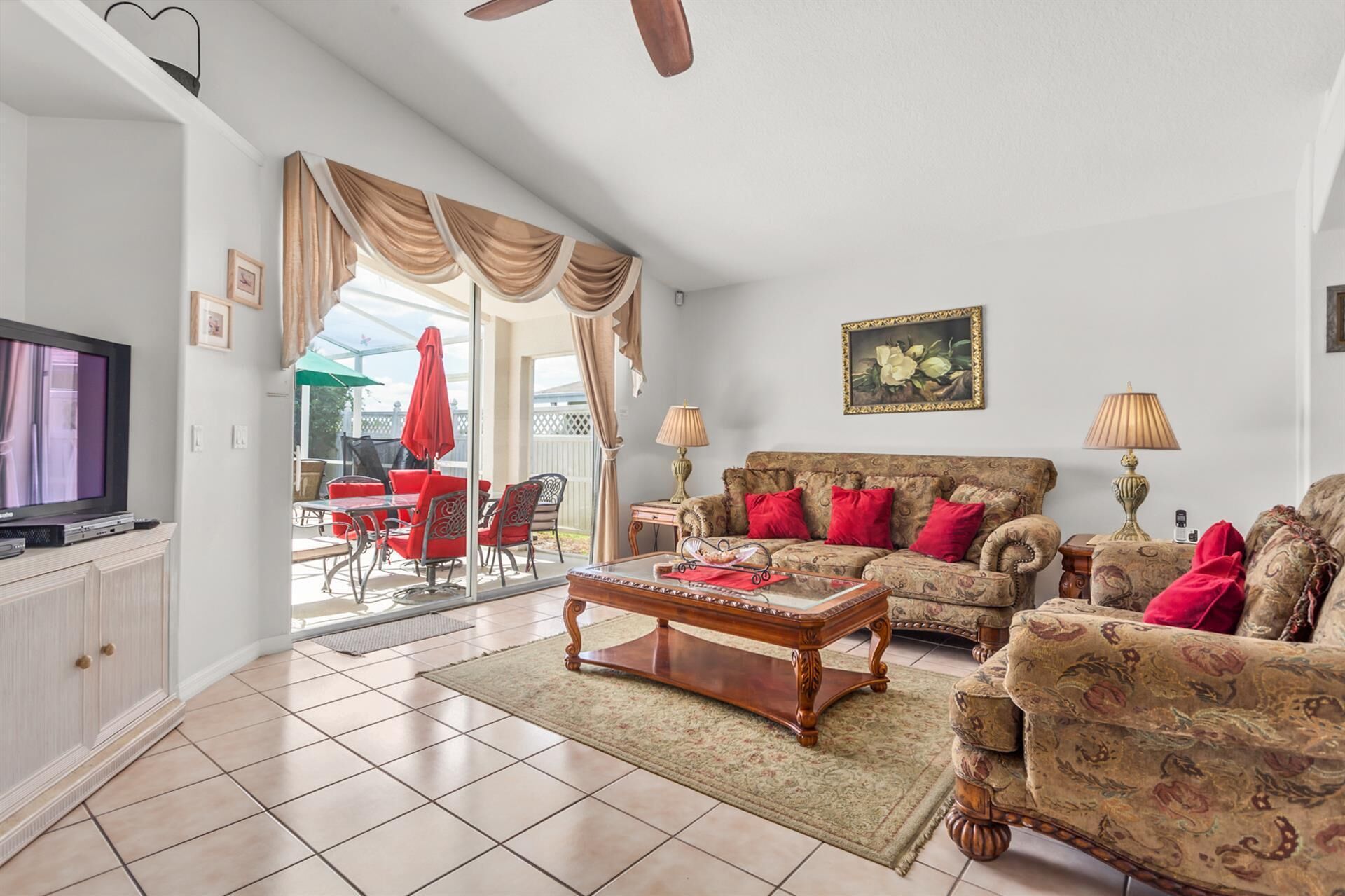 Four Corners 4 Bedroom Private Pool Home 12-miles to Disney