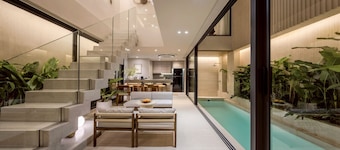 POV Pool Villas