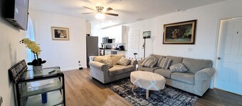 126-Home (5BR): One unit of a duplex near FSU-A