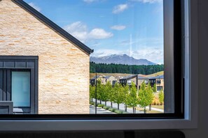 Interior - Grandview Wanaka Holiday Apartment (Wanaka)