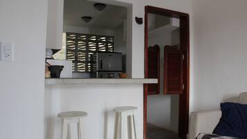 Smart TV, video games, DVD player, books