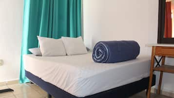 2 Schlafzimmer, Schreibtisch, Bügeleisen/Bügelbrett, kostenloses WLAN