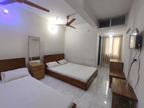 Desk, free WiFi, bed sheets