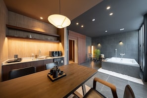 Private spa tub - Anook Ryokan Yosuriguri Hotel (Cheonan)