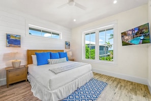 7 bedrooms, iron/ironing board, WiFi (free), bed sheets