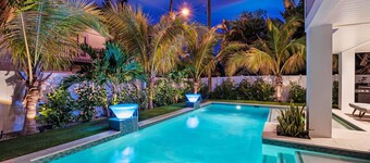 Benny's Bungalow | Huge 7BR New Construction, Private Heated Pool, Walk to Beach and Pier!