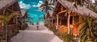 Zhaya's Beach and Cottages 