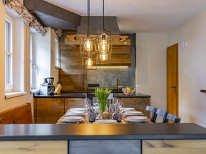 Dining - Exclusive chalet with wellness and stunning views (Leogang)