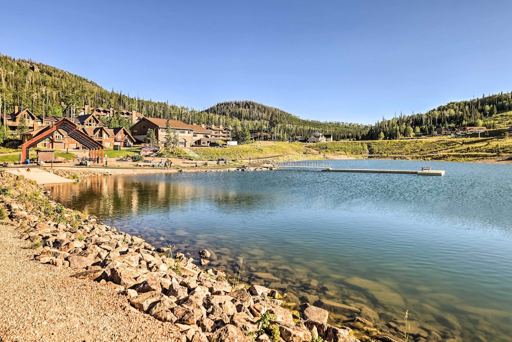 Brian Head Ski Condo Walk to Giant Steps Lift! Brian Head Vrbo